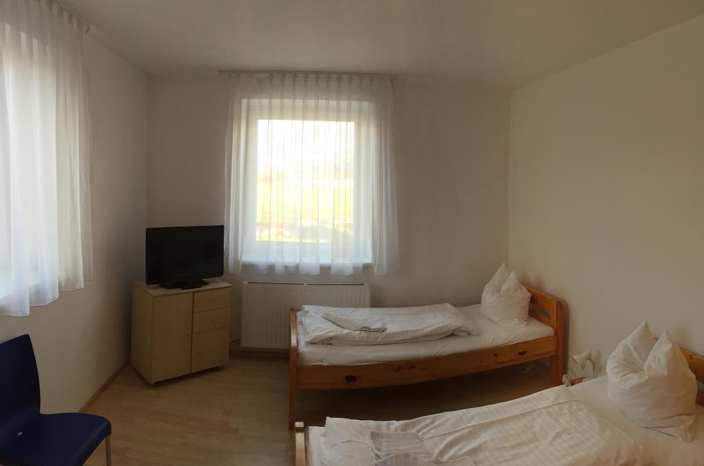Ländle Motel Feldkirch Zimmer foto